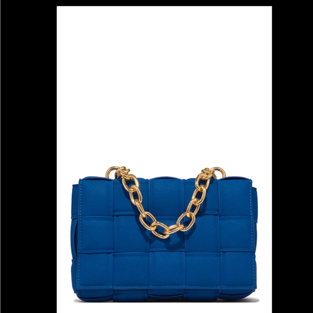 NWT✨ Blue Bag with Gold Chain - Picture 10 of 11
